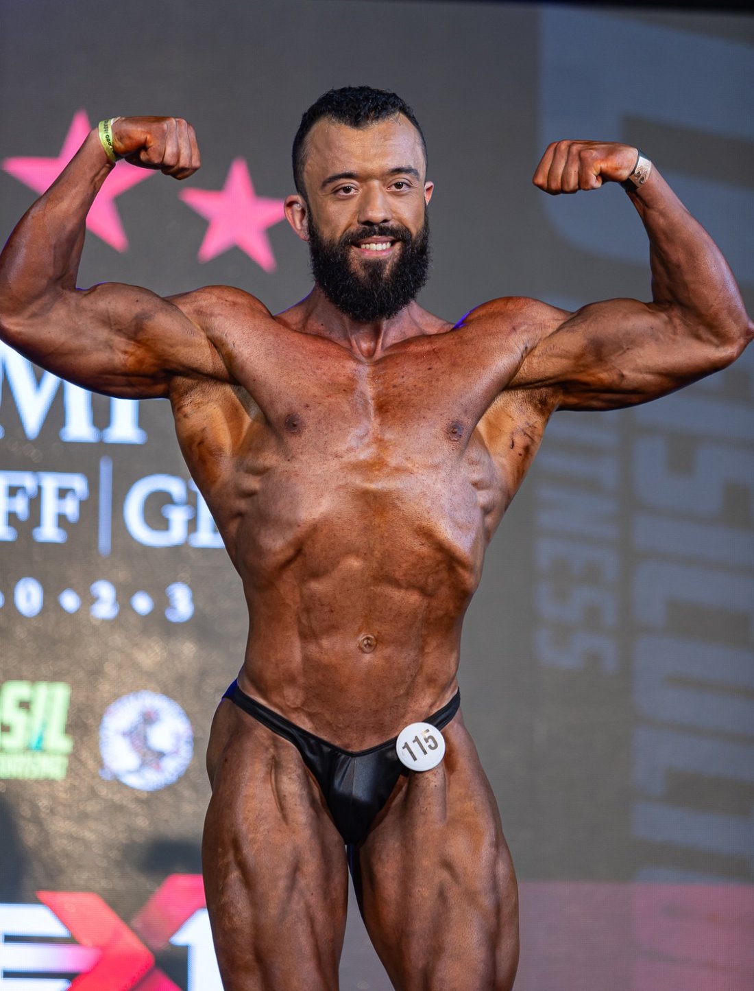 João Paulo competindo em bodybuilding